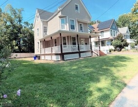 Building Photo - 9 Codington Ave