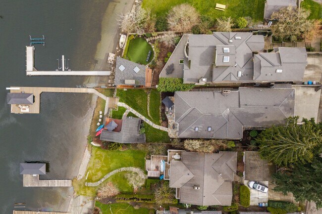 Foto del edificio - 4Bd/4.75Ba Bellevue Home