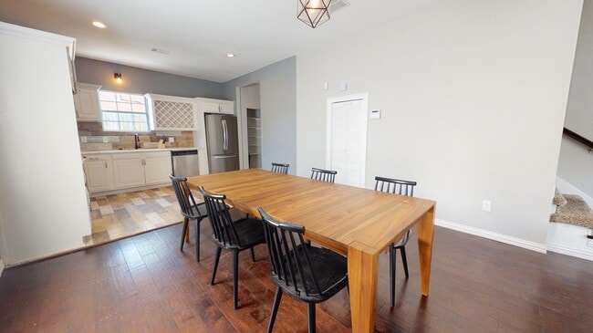 Photo - 745 W Brooklyn Ave House