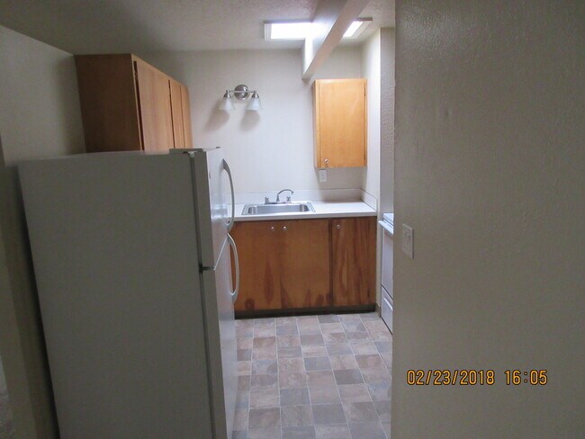 Foto del edificio - (690) Circle Court - 1 Bedroom / 1 Bathroom