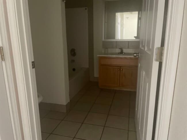 Building Photo - 317 Rosalinda Dr
