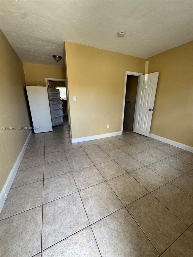 Foto del edificio - 4404 SW 22nd St