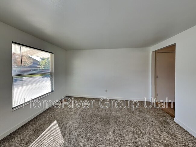 Foto del edificio - 1058 W 1100 N
