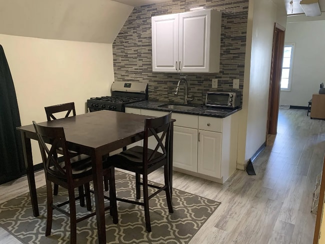 Foto del edificio - 61 Front St