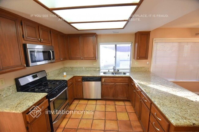 Foto del edificio - 7157 Stanhope Ln