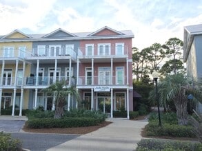 Building Photo - 118 Spires Ln