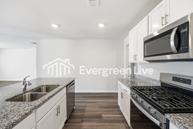 Building Photo - 1204 Beechridge Ct