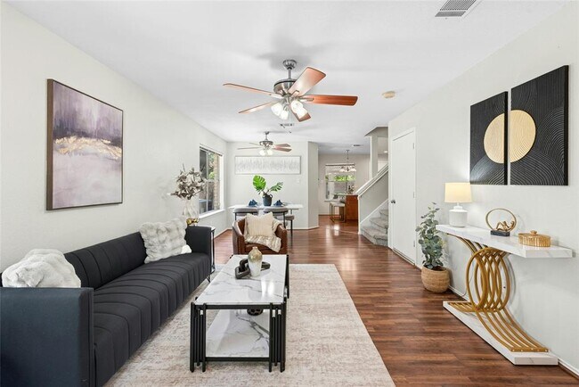 Foto del edificio - 8411 Glen Canyon Dr