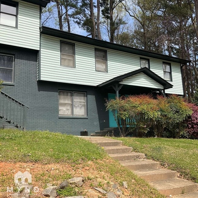 Building Photo - 1501 Gorman St