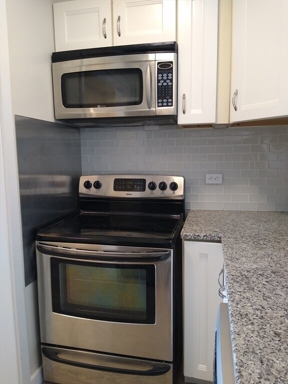 Foto del edificio - 14 Concord Ave