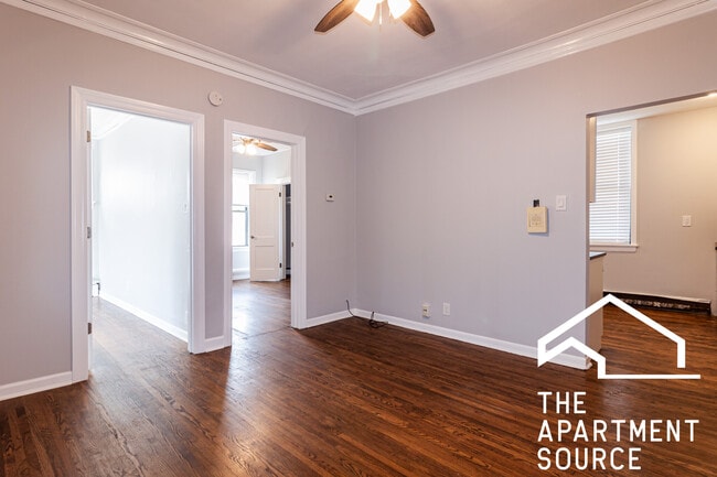 Foto del edificio - 3827 N Drake Ave