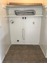 Building Photo - 1515 S Black Ave