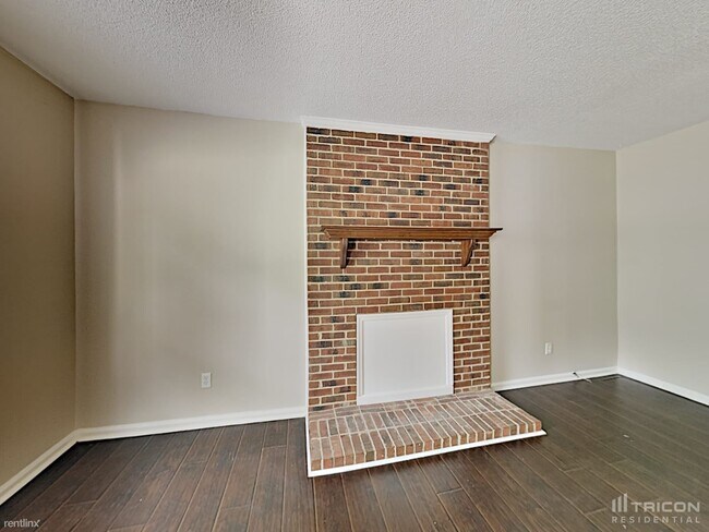 Building Photo - 7213 Amarillo Dr
