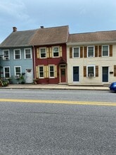Building Photo - 22 Lancaster Ave