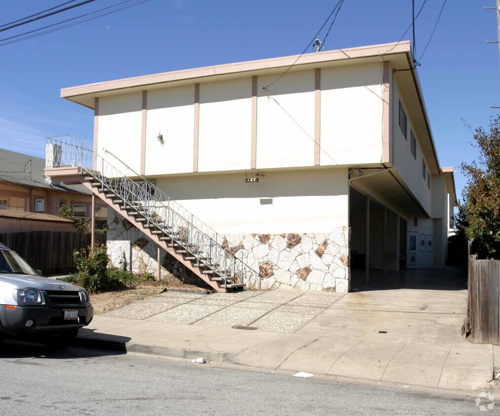 Building Photo - 165 San Benito Ave