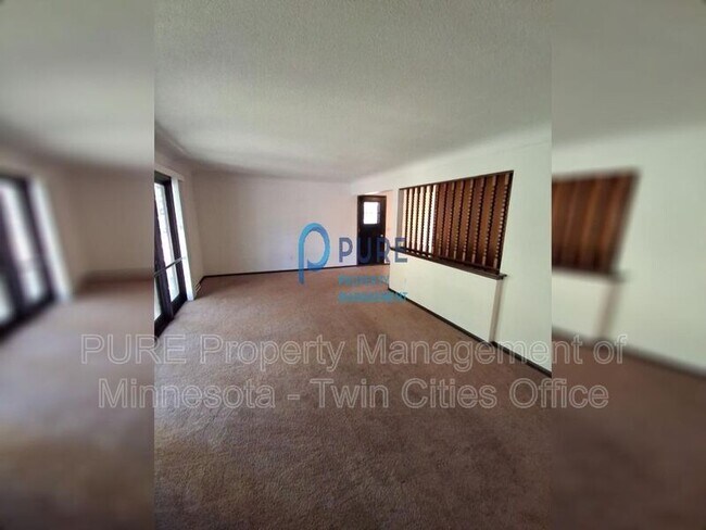 Foto del edificio - 13629 Vincent Ave S