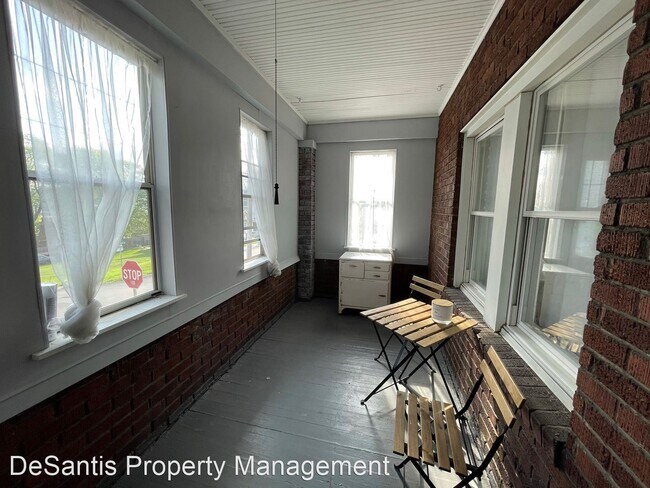 Building Photo - 3 br, 1 bath House - 426 Mt Vernon Ave