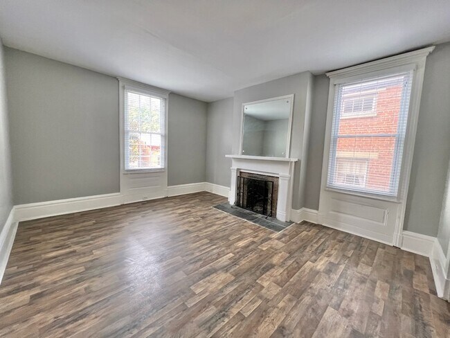 Building Photo - Beautiful 1 bedroom in Prospect Hill!