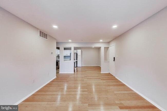 Building Photo - 7802 Guildberry Ct