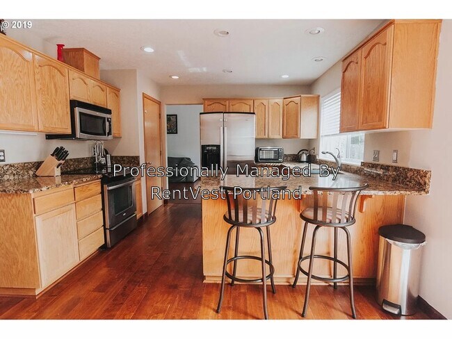 Building Photo - 20414 SW Keylock Ln