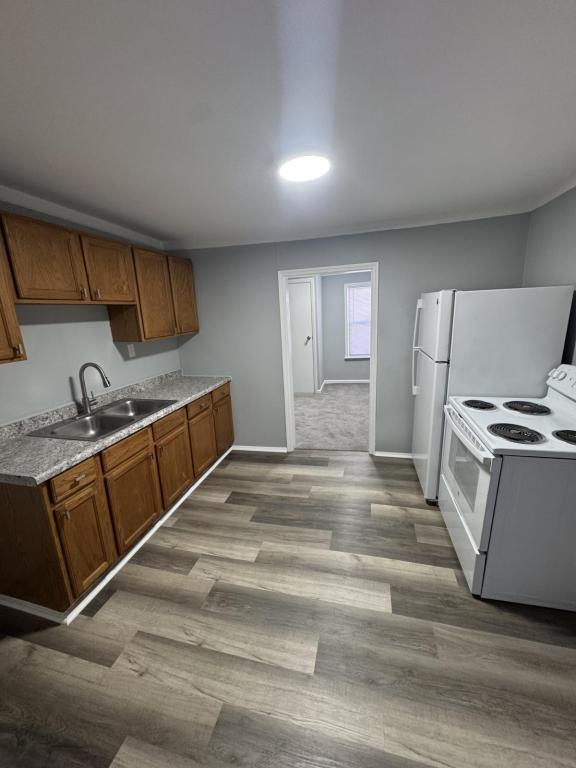 Photo - 347 Huddleson Ave House