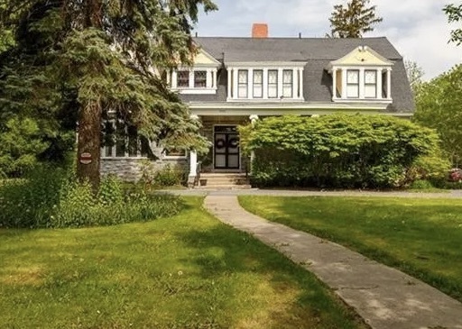 Primary Photo - 246 S Massey St