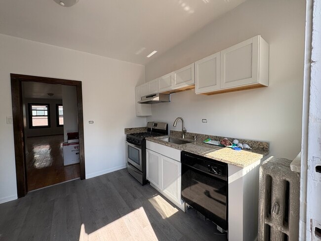Building Photo - 809 N Harlem Ave