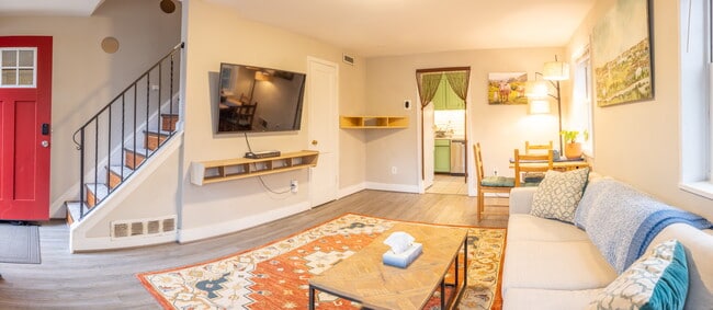 Photo - 2327 Glendale Terrace Townhome