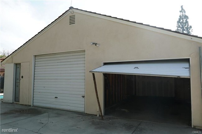 Foto del edificio - 3 br, 3 bath Townhome - 2793 Gainsborough Dr