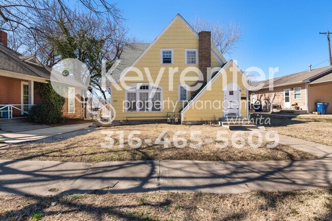 Building Photo - 1549 N Holyoke Ave