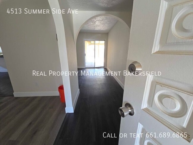 Building Photo - 4513 Summer Side Ave