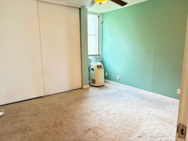 Building Photo - Makaha Valley Plantation - Two Bedroom