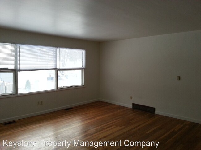 Building Photo - 3 br, 2 bath House - 1219 Melrose Avenue