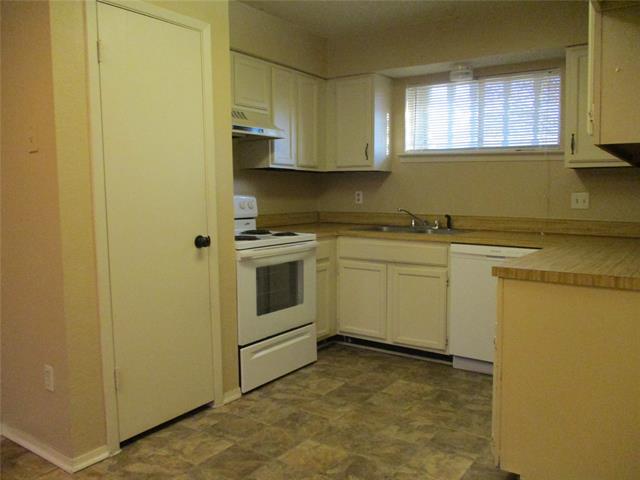 Building Photo - 24 E Mountain Creek Ct