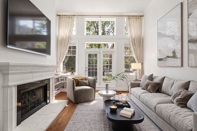 Foto del edificio - 3928 N Greenview Ave
