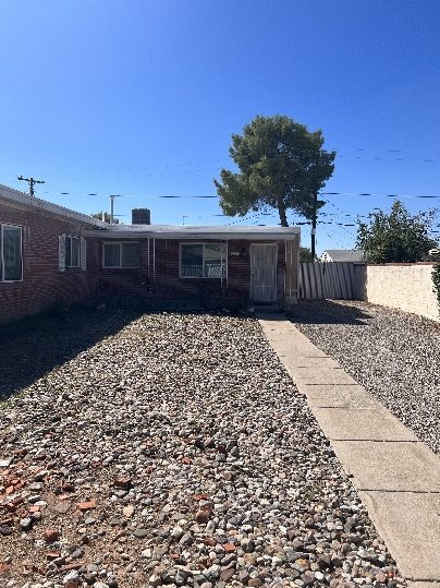 Photo - 4634 E Montecito St (Tucson, AZ) Townhome