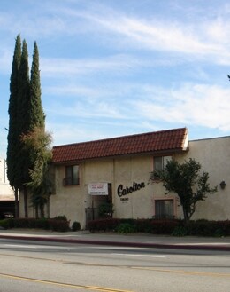 Building Photo - Carolton Apartments