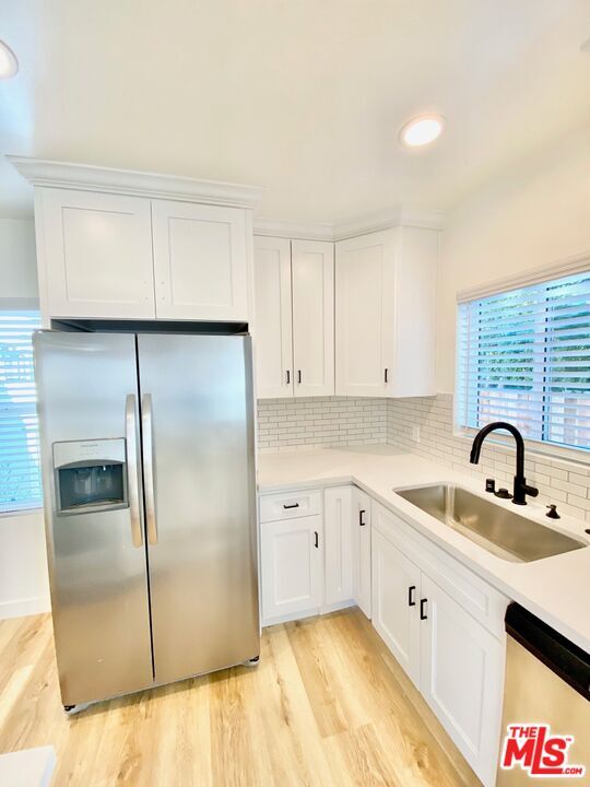 Foto del edificio - 5222 Whitsett Ave