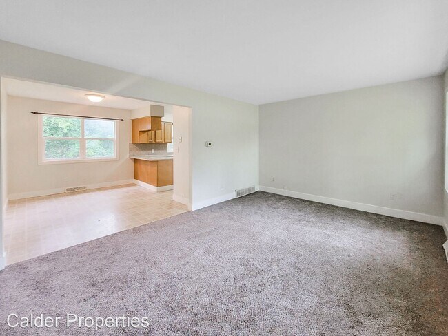 Building Photo - 3 br, 1 bath House - 120 Lurie St SE