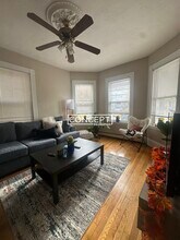 Building Photo - 68 Calumet St