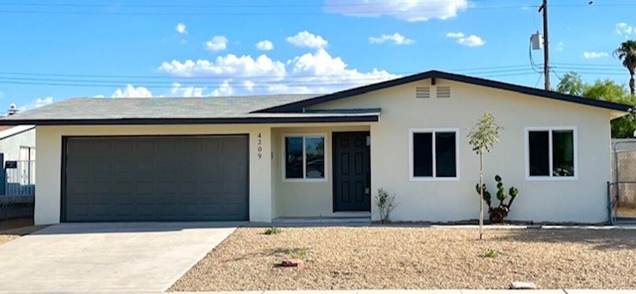 HOME FOR THE HOLIDAYS!!! READY FOR IMMEDI... - HOME FOR THE HOLIDAYS!!!  READY FOR IMMEDI...