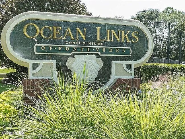 Ocean Links on Solana Road - 900 Ironwood Dr