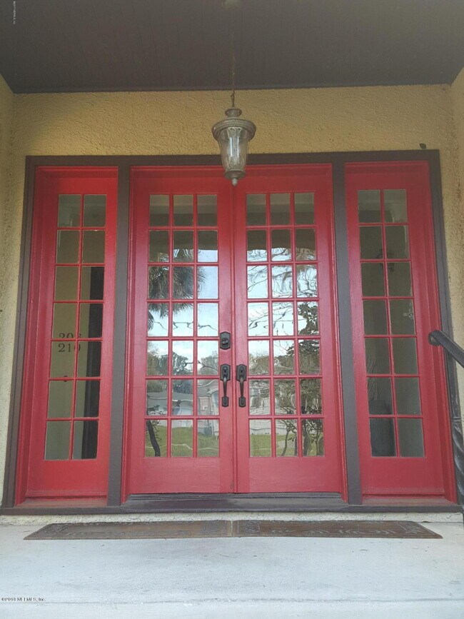 Foto del edificio - 216 St Johns Ave