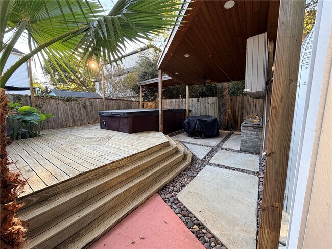 Foto del edificio - 3911 Barnes St