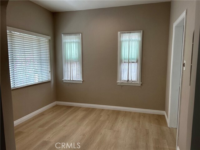 Foto del edificio - 2249 Harwood St