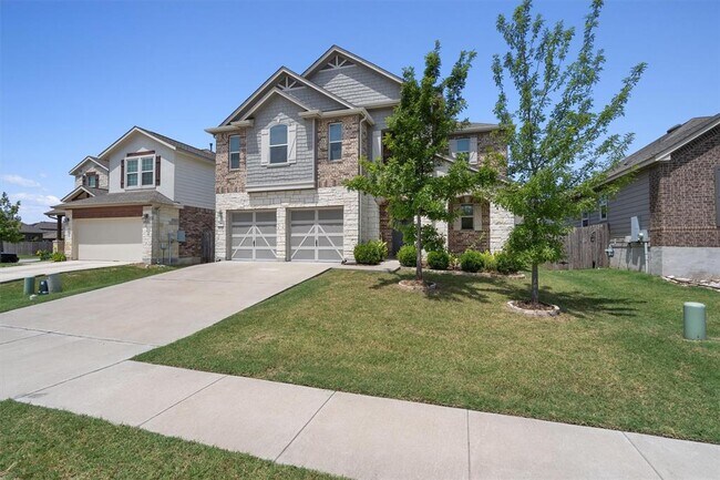 Building Photo - 7990 Arezzo Dr