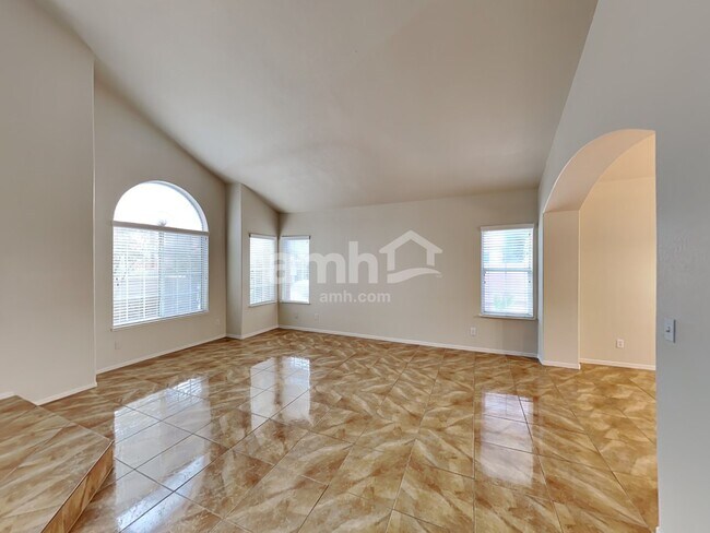 Foto del edificio - 8188 Sedona Sunrise Drive