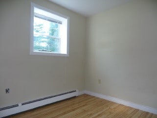 Photo du bâtiment - 325 Brophy Ave