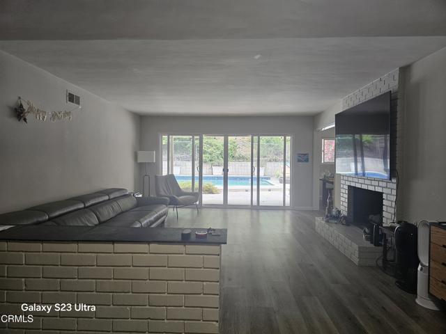Foto del edificio - 5222 Haskell St