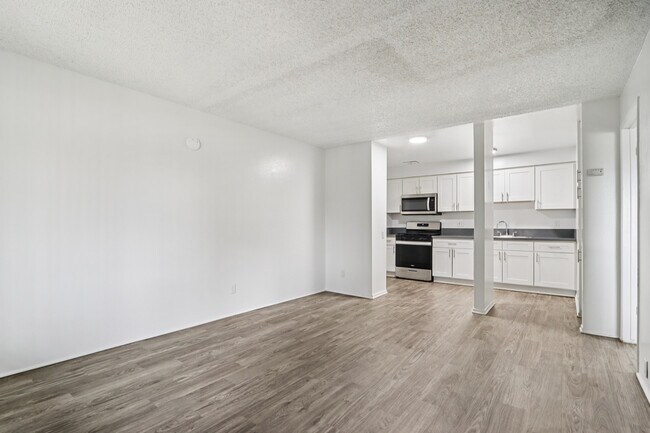 Foto del edificio - Los Olivos Apartments